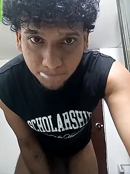 Snapshot of prototipoA45 chatting on February 2026 04:10:01 AM prototipoA45 online show from February 2026 04:10:01 AM