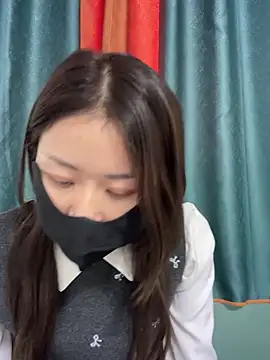 Snapshot of Cara-02 chatting on November 2025 04:38:01 AM Cara-02 online show from November 2025 04:38:01 AM