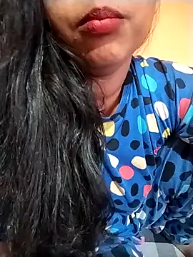 Sexy Divya   online show from April 2026 01:16:02 PM
