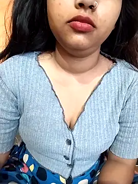 Sexy Divya   online show from May 2026 12:14:01 AM