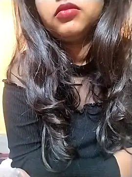 Sexy Divya   online show from January 2026 08:07:01 PM