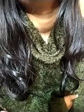 Sexy Divya   online show from February 2026 10:40:02 PM
