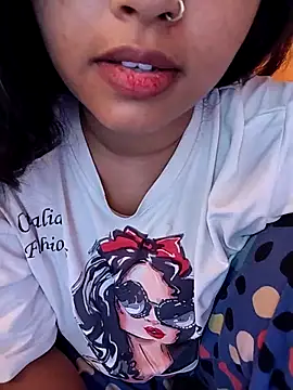 Sexy Divya   online show from June 2026 12:48:02 PM