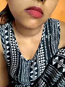 Sexy Divya   online show from June 2026 07:47:01 AM