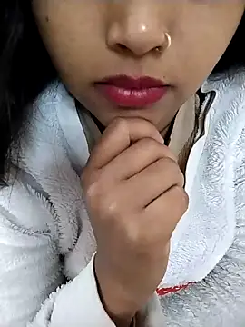 Sexy Divya   online show from December 2025 05:23:02 AM