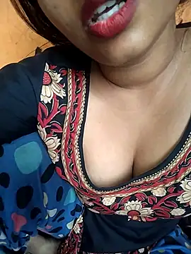 Sexy Divya   online show from June 2026 12:59:01 AM