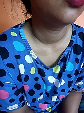 Sexy Divya   online show from June 2026 03:06:02 AM