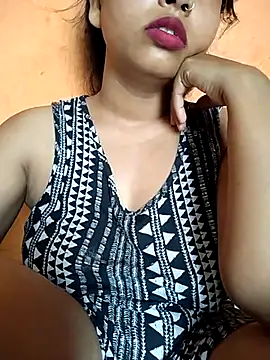 Sexy Divya   online show from June 2026 01:22:01 AM