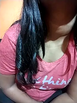 Sexy Divya   online show from February 2026 10:53:01 PM