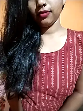 Sexy Divya   online show from March 2026 06:20:01 AM