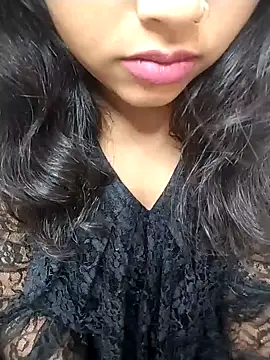Sexy Divya   online show from December 2025 06:01:02 AM