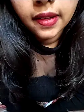 Sexy Divya   online show from February 2026 09:09:02 AM