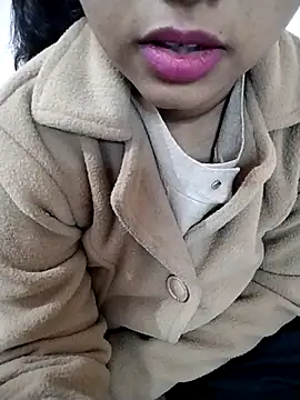 Sexy Divya   online show from December 2025 05:54:02 AM