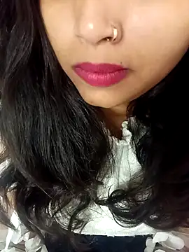 Sexy Divya   online show from November 2025 06:12:02 AM