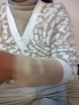 Sexy Divya   online show from December 2025 05:51:01 AM