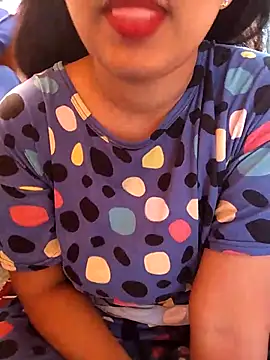 Sexy Divya   online show from April 2026 12:30:01 PM