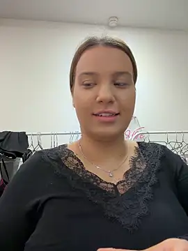 KilianaNoir online show from June 2026 05:57:01 AM