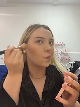 KilianaNoir online show from February 2026 08:02:02 AM