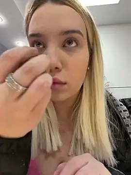 KilianaNoir online show from February 2026 09:55:02 AM