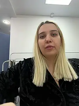 KilianaNoir online show from February 2026 07:19:01 AM