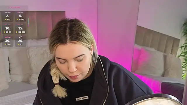 KilianaNoir online show from February 2026 06:49:01 AM