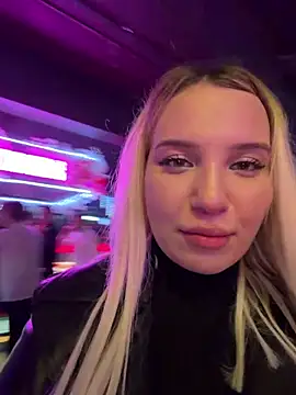 KilianaNoir online show from February 2026 12:44:02 AM