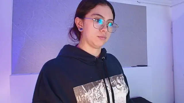 Lilith rose6 online show from February 2026 01:02:01 PM