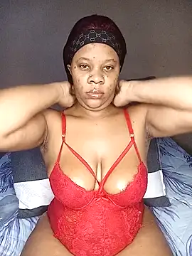 Snapshot of Emmylove-xr25 chatting on February 2026 01:10:01 PM Emmylove-xr25 online show from February 2026 01:10:01 PM