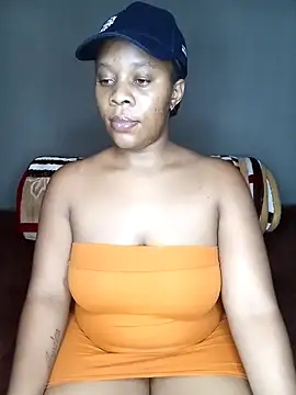 Snapshot of Emmylove-xr25 chatting on November 2025 06:30:01 PM Emmylove-xr25 online show from November 2025 06:30:01 PM