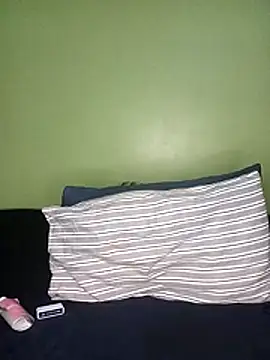 Emmylove-xr25 online show from March 2026 07:09:01 AM