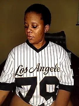 Emmylove-xr25 online show from March 2026 07:15:01 PM