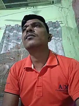 Snapshot of kalamcoup chatting on November 2025 08:45:02 PM kalamcoup online show from November 2025 08:45:02 PM