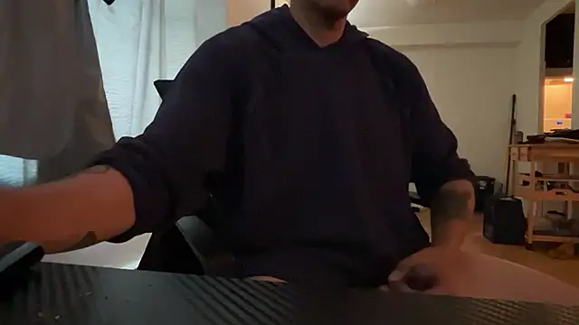 frankeyo online show from June 2026 07:07:02 PM