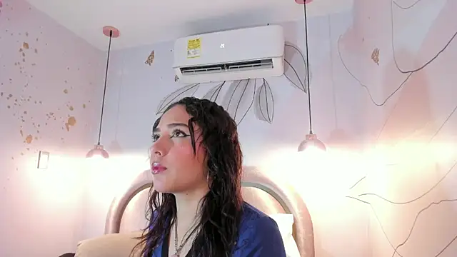 YaraShine online show from January 2026 11:48:01 AM