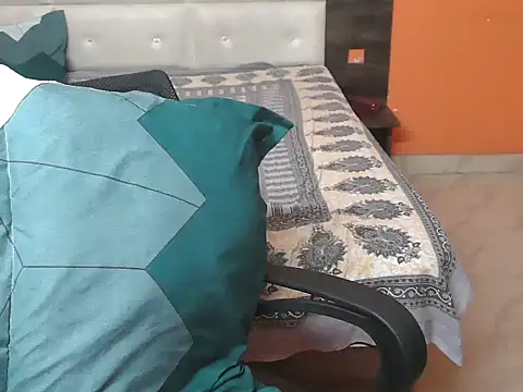 Snapshot of DoremonGirl chatting on February 2026 06:22:01 AM DoremonGirl online show from February 2026 06:22:01 AM