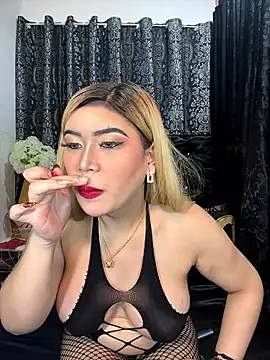 SushiPinayTS online show from January 2026 07:12:01 AM