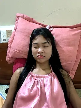 Lynly k2 online show from April 2026 02:23:02 PM