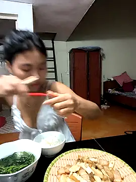 Lynly k2 online show from March 2026 12:34:01 PM