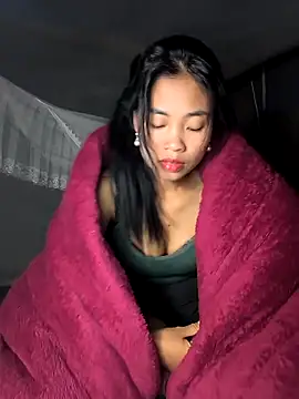 Lynly k2 online show from November 2025 12:39:02 PM