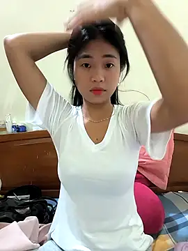 Lynly k2 online show from March 2026 03:36:02 AM