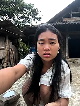 Lynly k2 online show from December 2025 12:54:01 AM