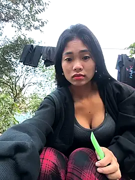 Lynly k2 online show from November 2025 12:10:02 AM