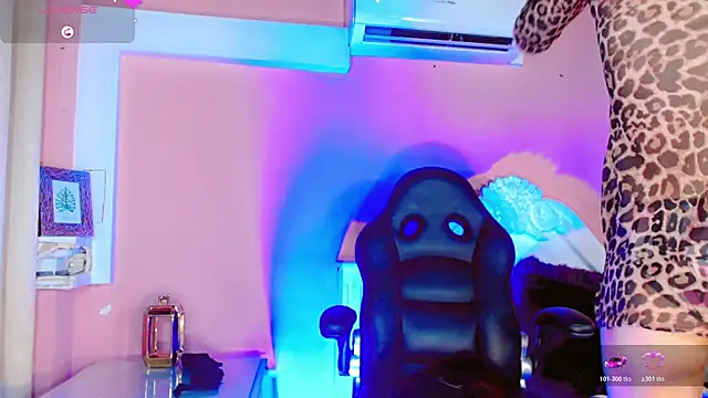 AnnaRouseQueen online show from February 2026 09:58:02 PM