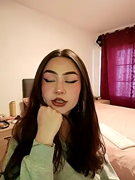  Pariiss online show from February 2026 08:20:01 PM