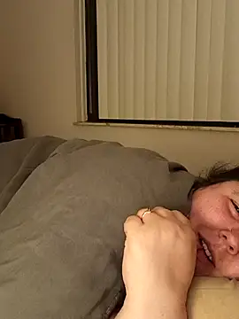 mayflower420 online show from April 2026 03:12:01 AM