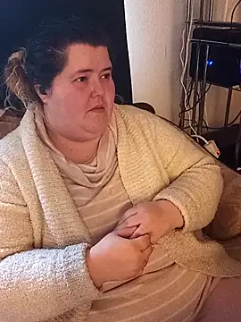 mayflower420 online show from March 2026 08:00:02 PM