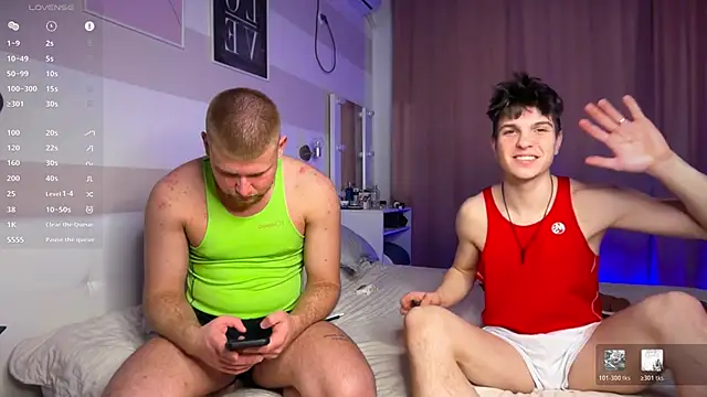 Hotpeppers666 online show from April 2026 02:57:01 PM