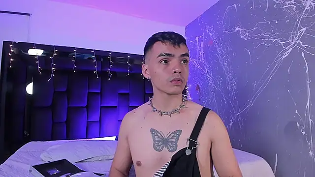 NicoKingg  online show from December 2025 03:00:02 AM