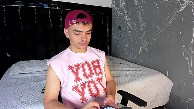 NicoKingg  online show from December 2025 04:11:02 AM