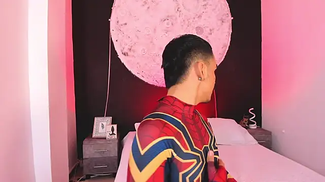 NicoKingg  online show from November 2025 04:34:02 AM